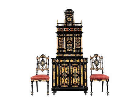 Pietra dura-Kabinettschrank mit zwei Stühlen